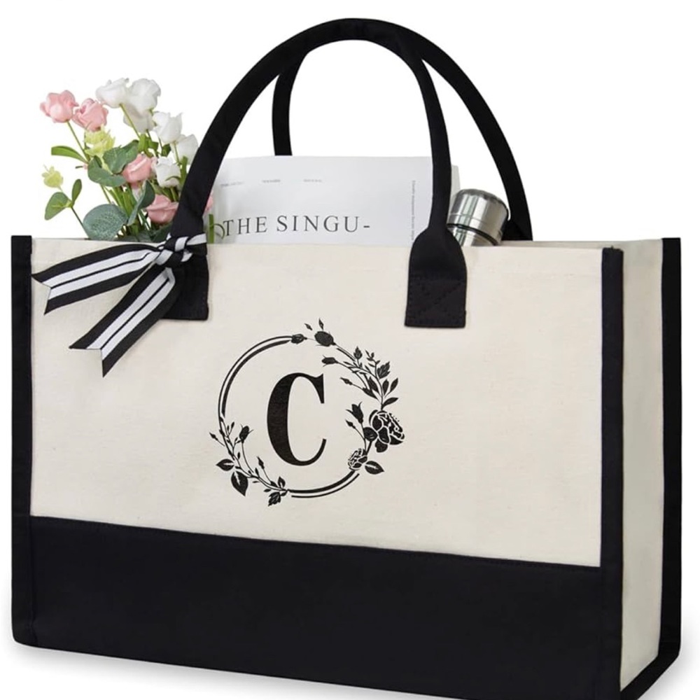 Initial purse comes with strap